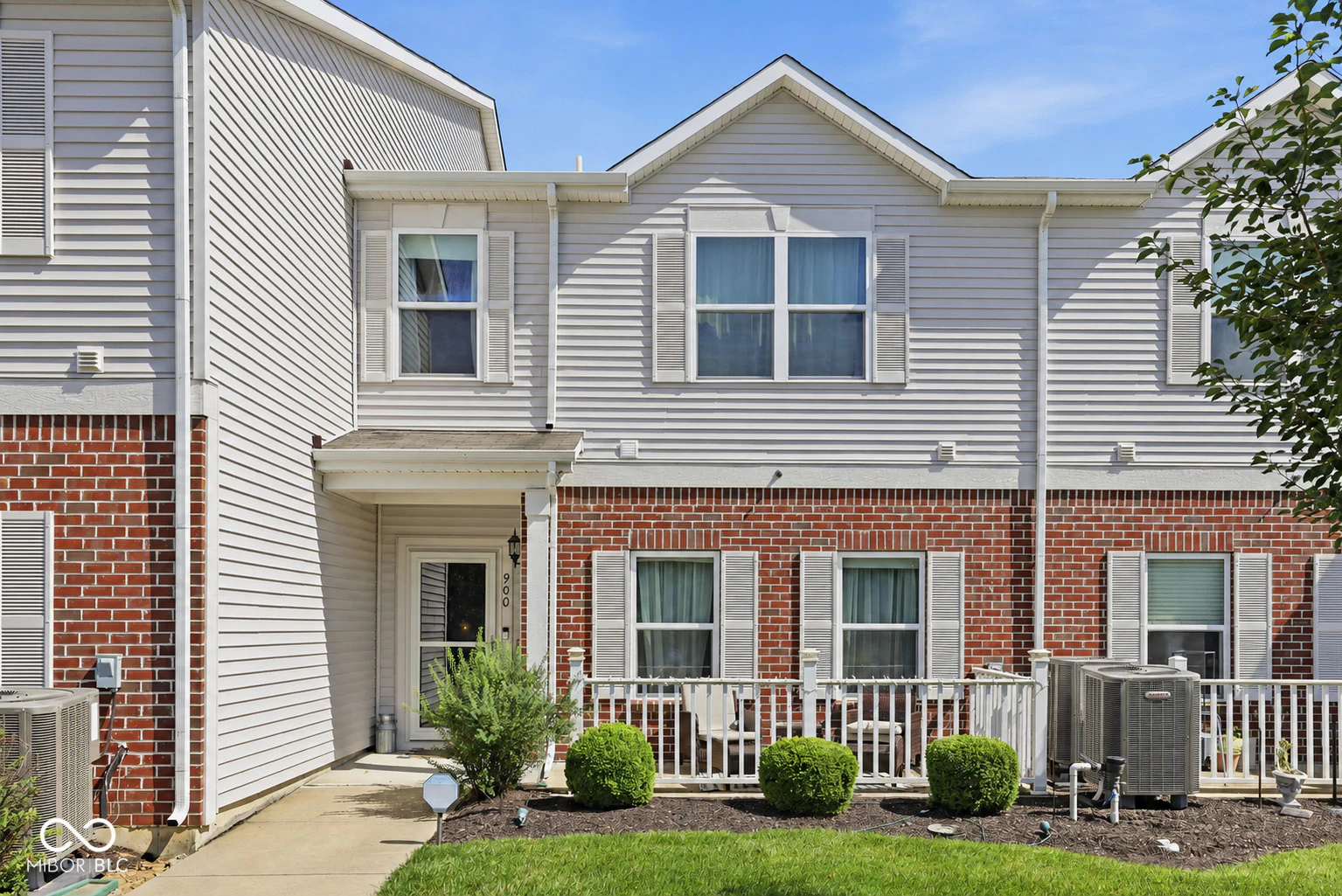 12075 Scoria Drive, Fishers