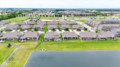 17329 Graley Place, Westfield - 54