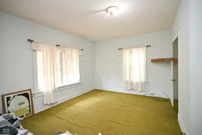 718 S Walnut Street, Seymour - 38