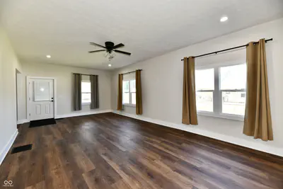 1526 N B Street, Elwood - 13