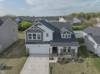8910 Howlett Lane, Indianapolis - 32
