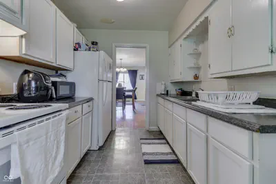 1910 N Warman, Indianapolis - 10