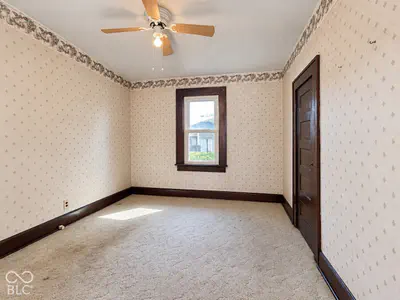 559 S Sycamore Street, Martinsville - 13