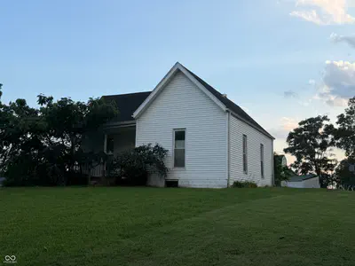 607 Lafayette Avenue, Oolitic - 7