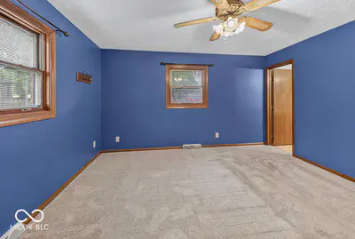 4334 Fairview Road, Greenwood - 35