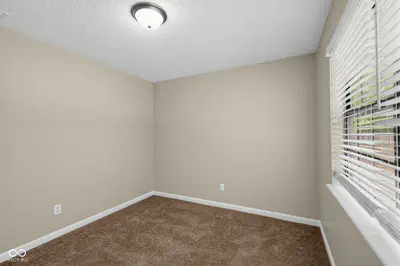 1102 Winding Hart Drive, Indianapolis - 6