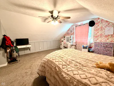 120 Washington Street, Ladoga - 33