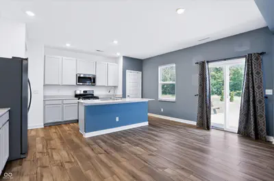 1096 Sunderland Drive, Greenwood - 14