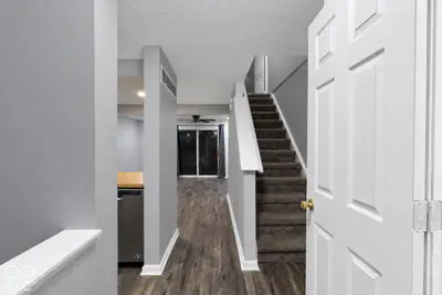 9471 Timber View Drive, Indianapolis - 5