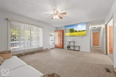 20 N Middleton Drive, Franklin - 6