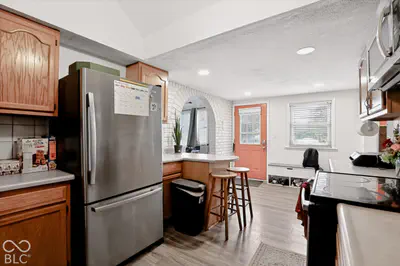 2425 W 66th Street, Indianapolis - 10