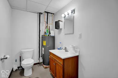 2450 W 300 S, Columbus - 45