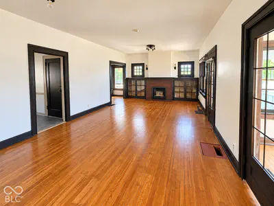 4526 Washington Street, Indianapolis - 10