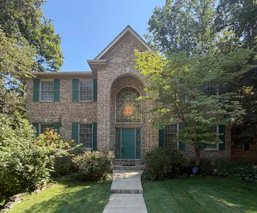 707 Emerald Drive, Lafayette