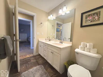 705 S Mossberg Court, Greensburg - 31