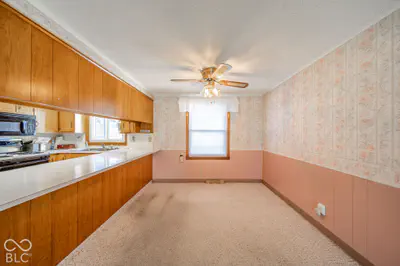 8300 S Asbury Lane, Daleville - 8