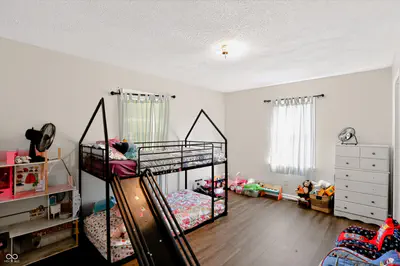 407 Parker Avenue, Indianapolis - 32