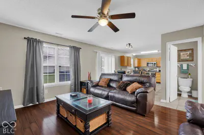 9737 Piper Lake Drive, Indianapolis - 7