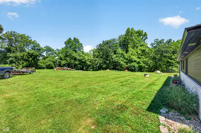 6876 W 300 S, Morgantown - 70