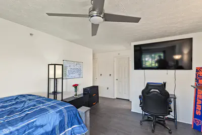 8750 Yardley Court, Indianapolis - 20
