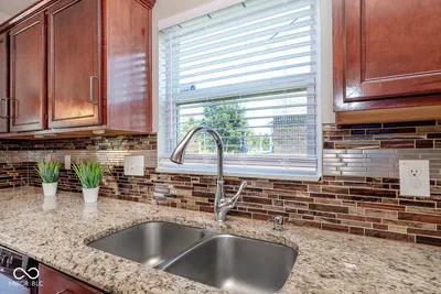 11888 Geyser Court, Fishers - 10