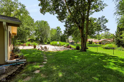 8852 Ridge Hill Drive, Indianapolis - 70
