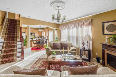 14023 Avalon Boulevard, Fishers - 6