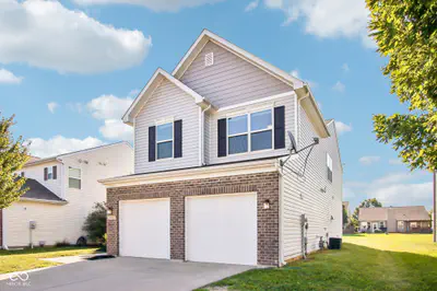 19492 Chip Shot Road, Noblesville - 2