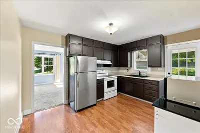 6021 Shelby Street, Indianapolis - 25