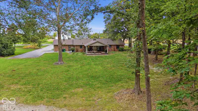 7721 200 Road, New Palestine - 47