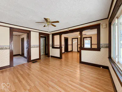 559 S Sycamore Street, Martinsville - 63