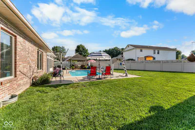 256 Chase Court, Seymour - 39