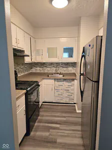 10051 Penrith Drive, Indianapolis - 5