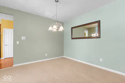 12961 Merlot Lane, Fishers - 18
