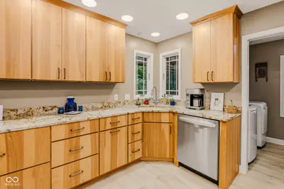 4640 Harrison Ridge Road, Columbus - 28