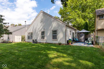9765 River Oak Lane, Fishers - 39