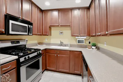 5517 Blairwood Drive, Indianapolis - 16