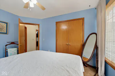 6758 Loretta Court, Avon - 38