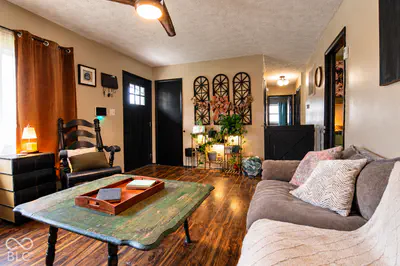 1021 Eastlawn Drive, Whiteland - 3