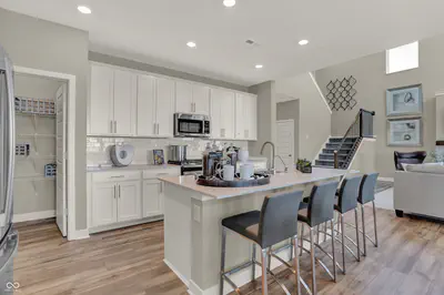 6270 Purple Leaf Court, Noblesville - 18