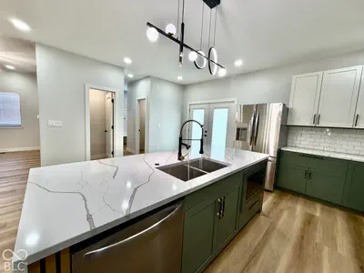 2221 Pleasant Street, Indianapolis - 24