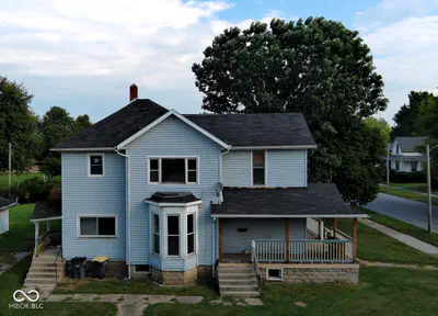 404 Main, Tipton