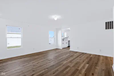 753 Indigo Court, Greenfield - 9