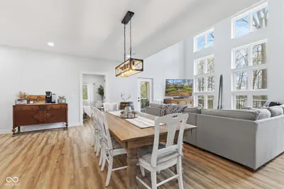 8446 Parkview Drive, Rockville - 24