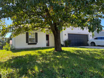 6453 Oyster Key Lane, Plainfield - 2