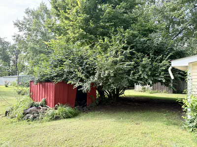 928 S Broadway Street, Pendleton - 23