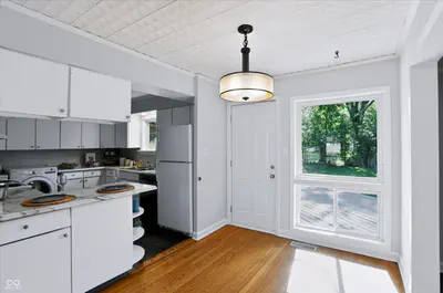 10814 Broadway Street, Carmel - 16