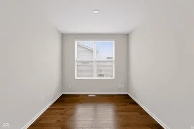 561 Harstad Boulevard, Westfield - 12