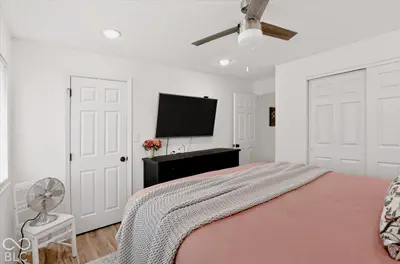8720 Yardley Court, Indianapolis - 39