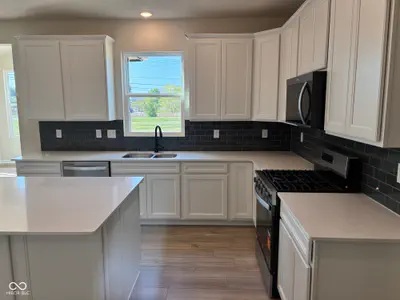 7019 Crystal Court, Brownsburg - 3